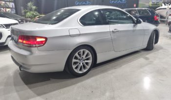 BMW Serie 3 335i 306Cv completo